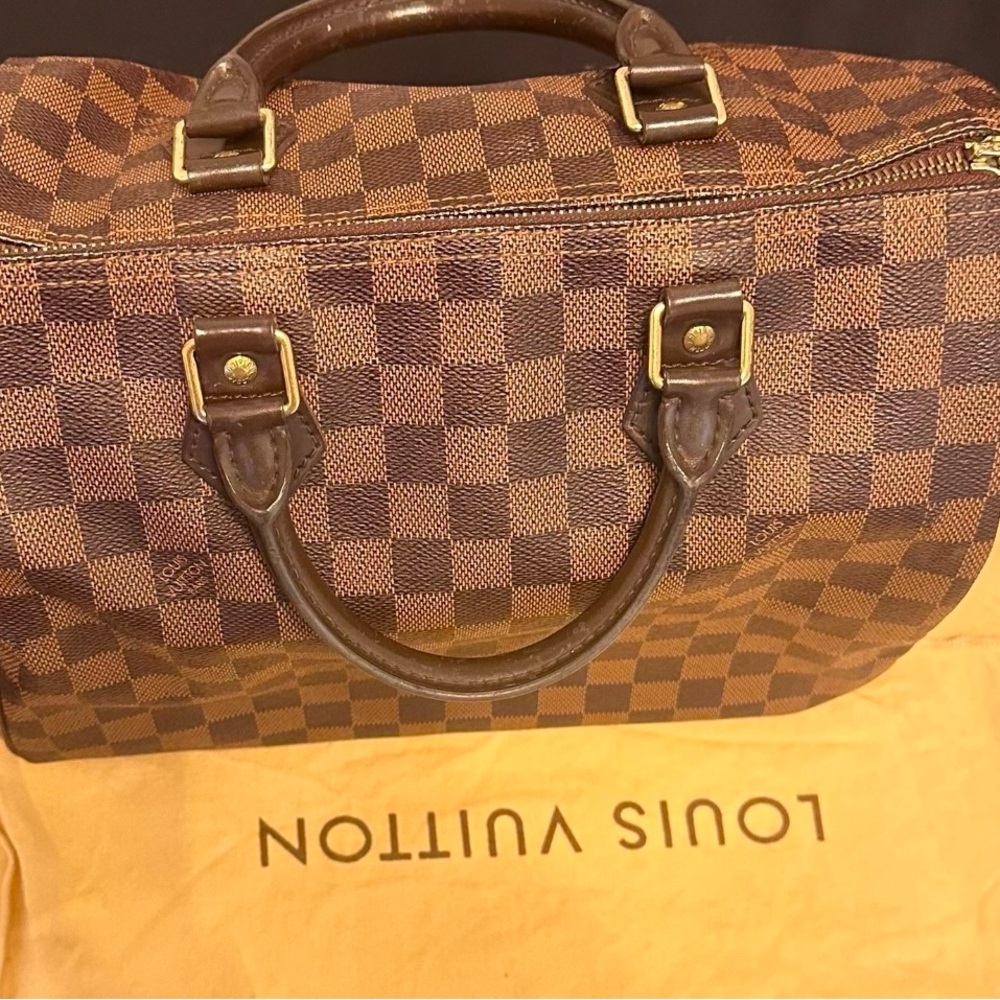 Louis Vuitton Speedy 30 Handbag - Picture 4 of 5
